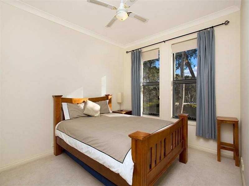 11 Robert Rankine Road, Williamstown SA 5351