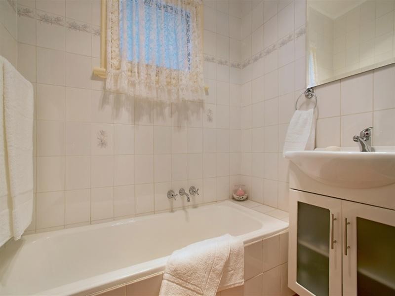 10 Oleander Drive, Banksia Park SA 5091