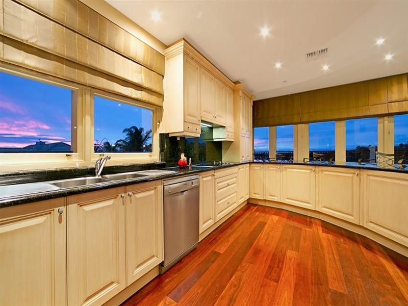 29 Woodland Way, Teringie SA 5072