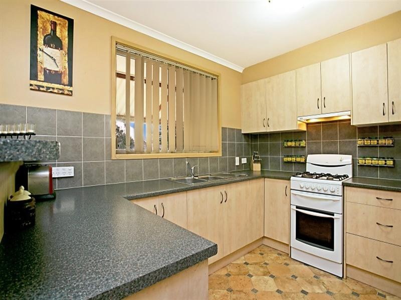 6 Arunta Drive, Salisbury Heights SA 5109