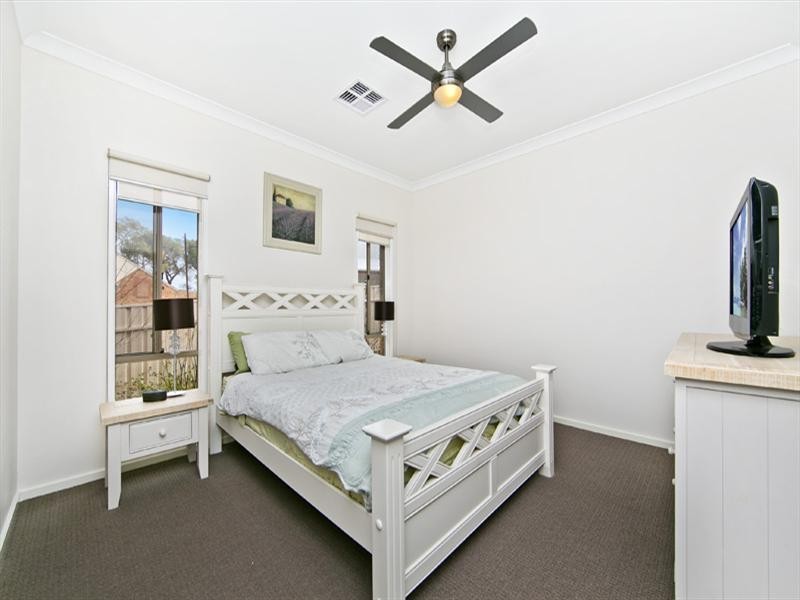 15 Hallett Road, Golden Grove SA 5125