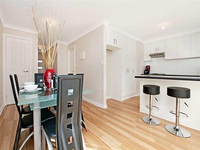 174 Brougham Drive, Valley View SA 5093