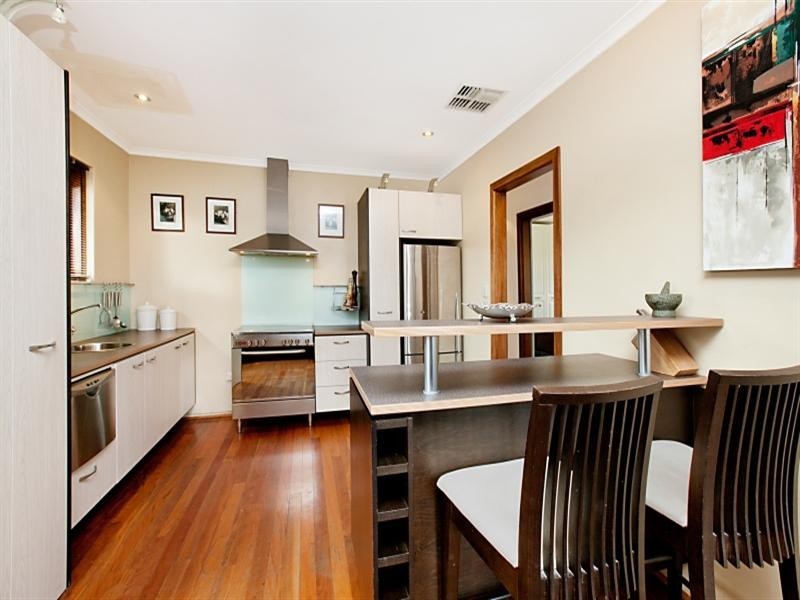 29 Gollop Crescent, Redwood Park SA 5097