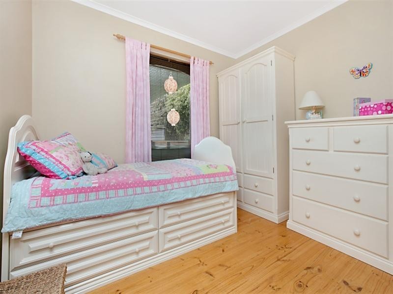 29 Gollop Crescent, Redwood Park SA 5097