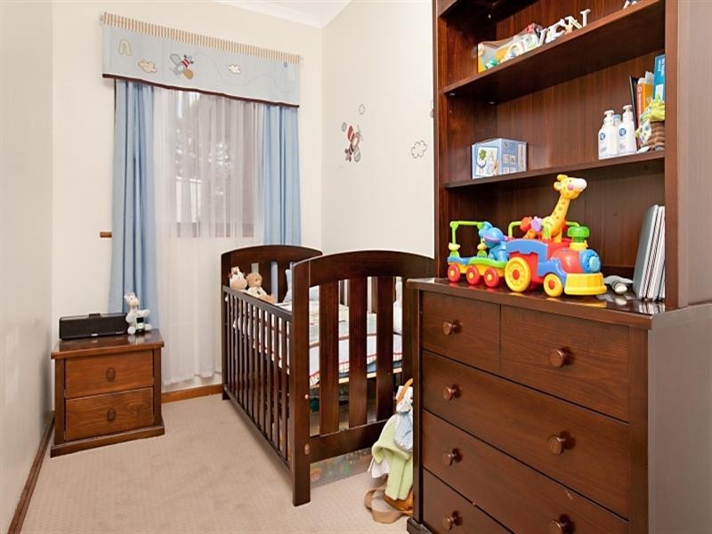 29 Gollop Crescent, Redwood Park SA 5097