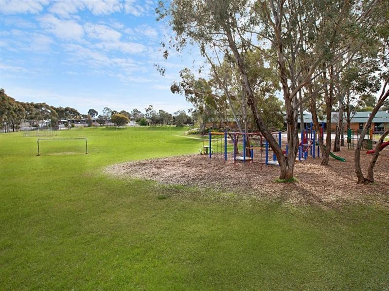 29 Gollop Crescent, Redwood Park SA 5097