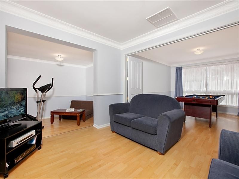 60 Toovis Avenue, St Agnes SA 5097