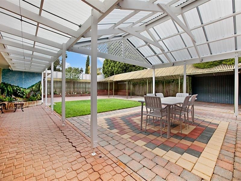 60 Toovis Avenue, St Agnes SA 5097