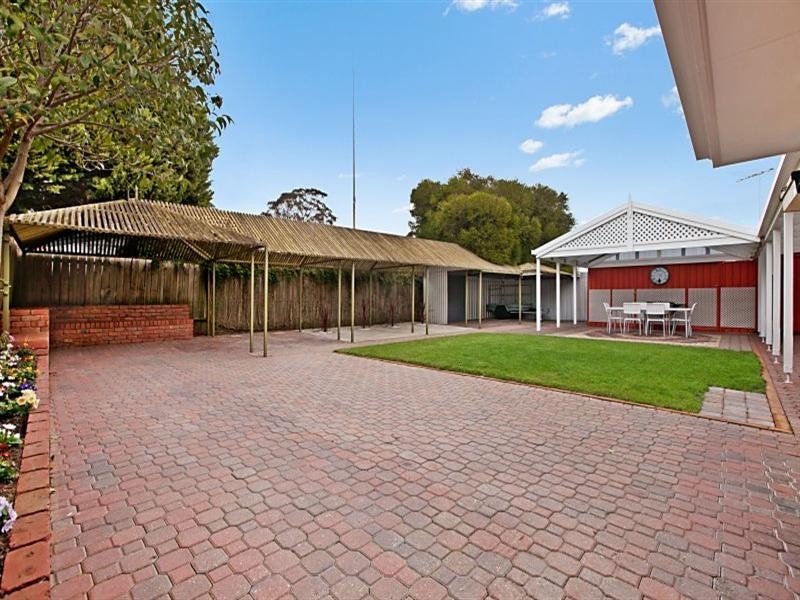 60 Toovis Avenue, St Agnes SA 5097