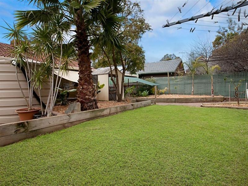 32 Francis Crescent, Salisbury Heights SA 5109