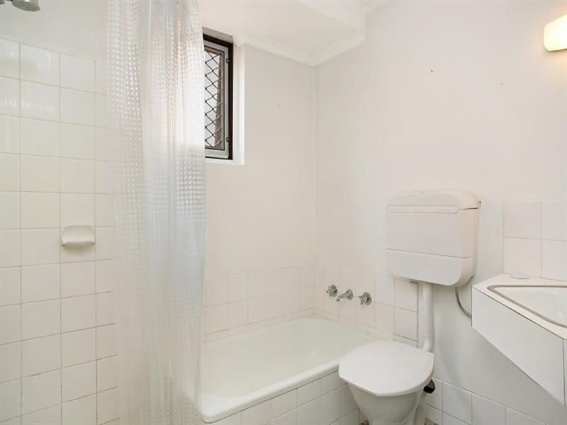 2/16 L’Estrange Street, Glenside SA 5065