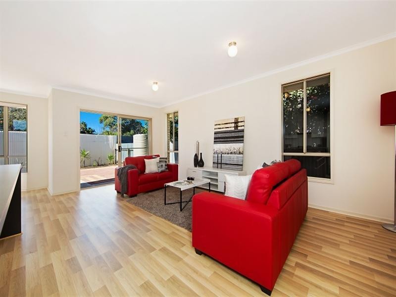 15a Kings Road, Salisbury Downs SA 5108