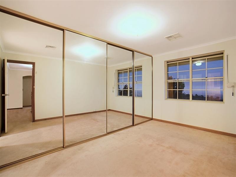 8 Maxwell Court, Wynn Vale SA 5127