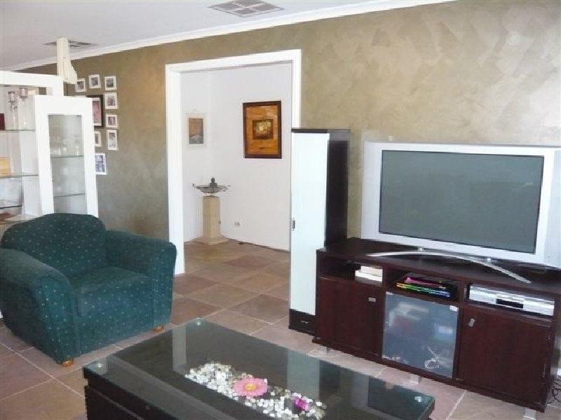 1 Railway Court, Walkley Heights SA 5098