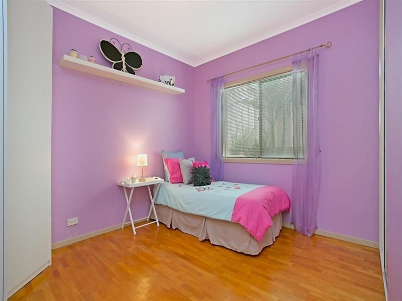 8 Lachlan Street, Greenwith SA 5125