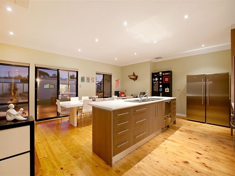 10 Northbri Avenue, Salisbury East SA 5109