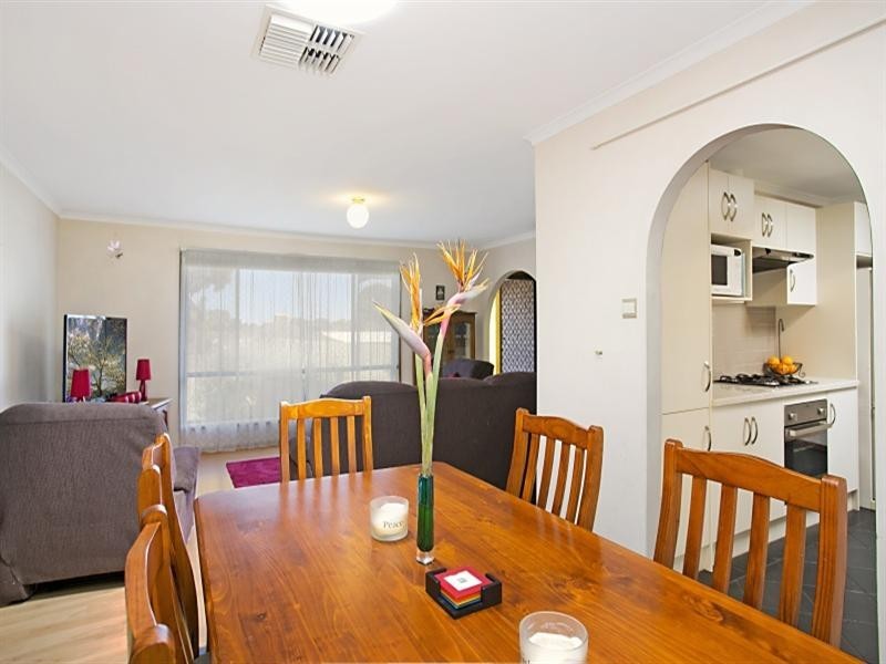 8 Hodges Street, Redwood Park SA 5097