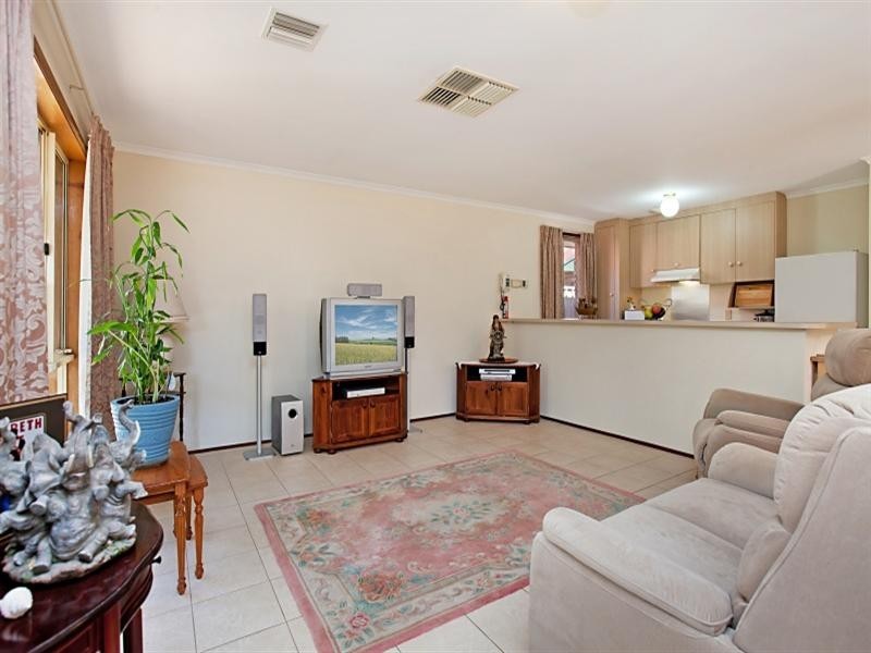 3 Candlebark Grove, Greenwith SA 5125