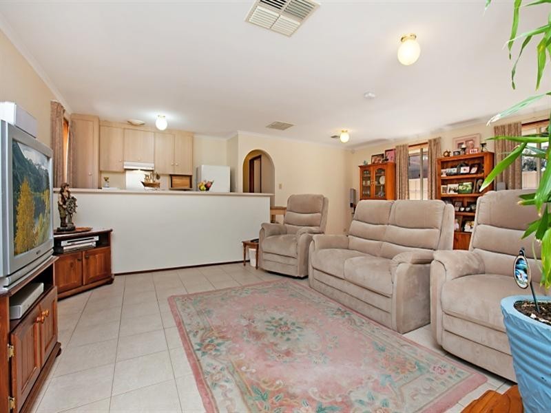 3 Candlebark Grove, Greenwith SA 5125