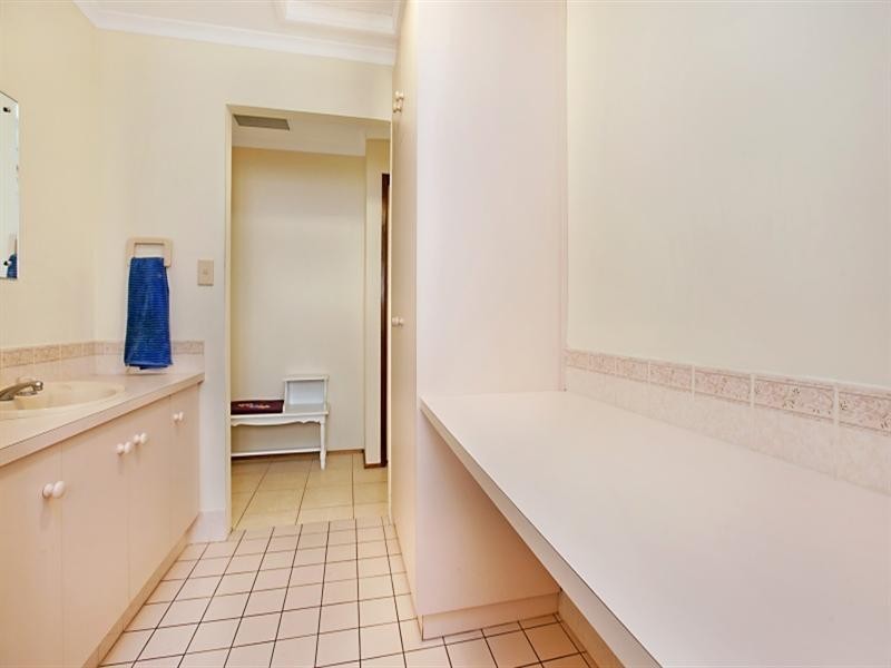 3 Candlebark Grove, Greenwith SA 5125