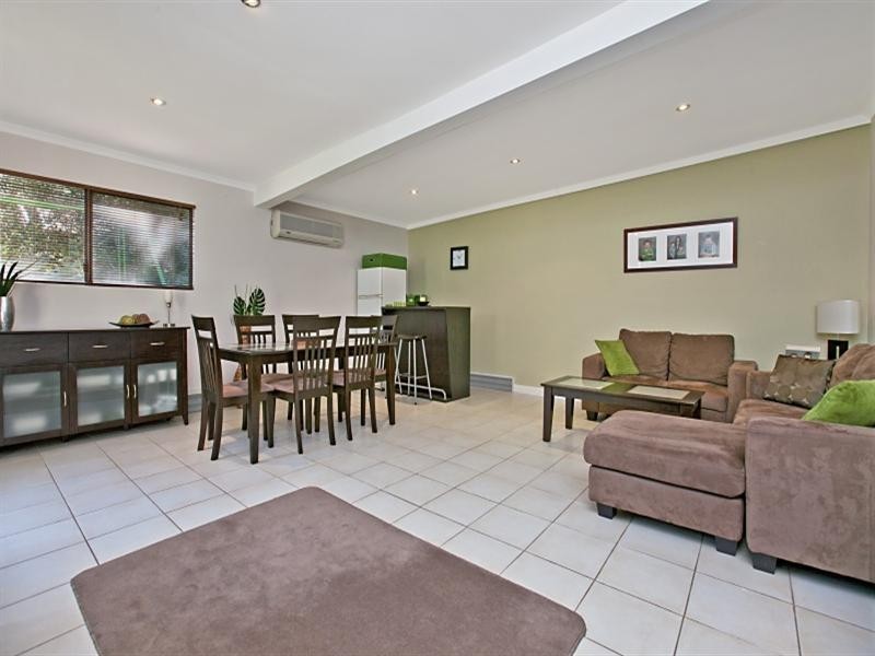 1 Catherine Drive, Redwood Park SA 5097