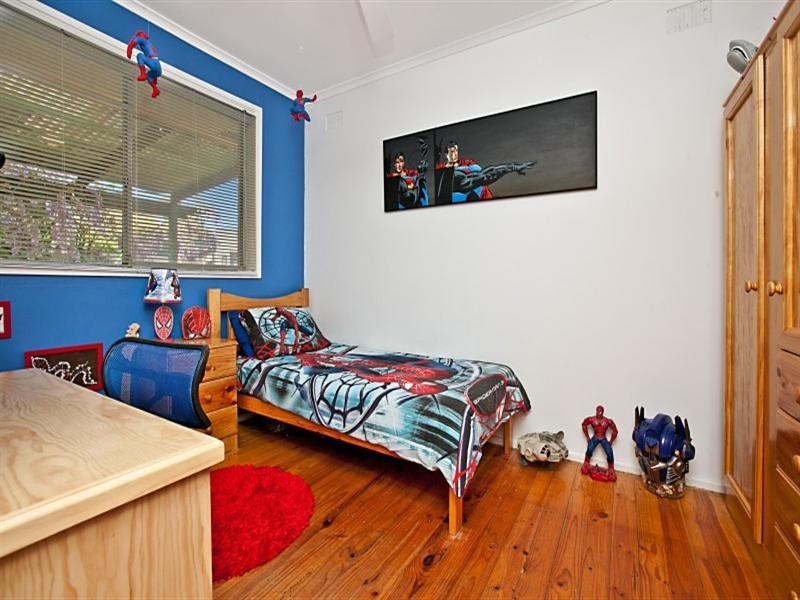 1 Catherine Drive, Redwood Park SA 5097