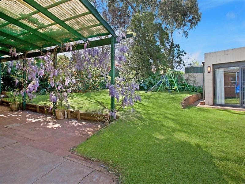 1 Catherine Drive, Redwood Park SA 5097