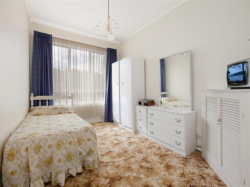 3 Carolan Crescent, Valley View SA 5093