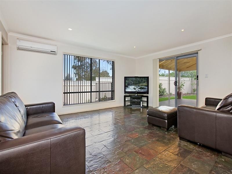 31 Palomino Parade, Wynn Vale SA 5127