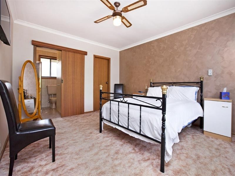 4 Terrigal Road, Redwood Park SA 5097