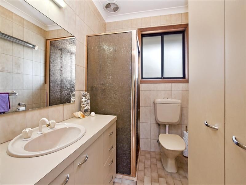 4 Terrigal Road, Redwood Park SA 5097