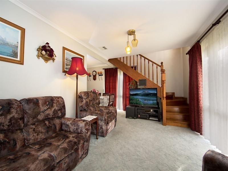 17 Loretta Street, Redwood Park SA 5097