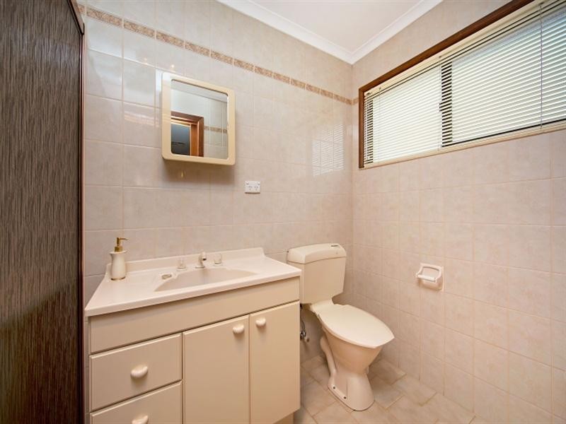 17 Loretta Street, Redwood Park SA 5097