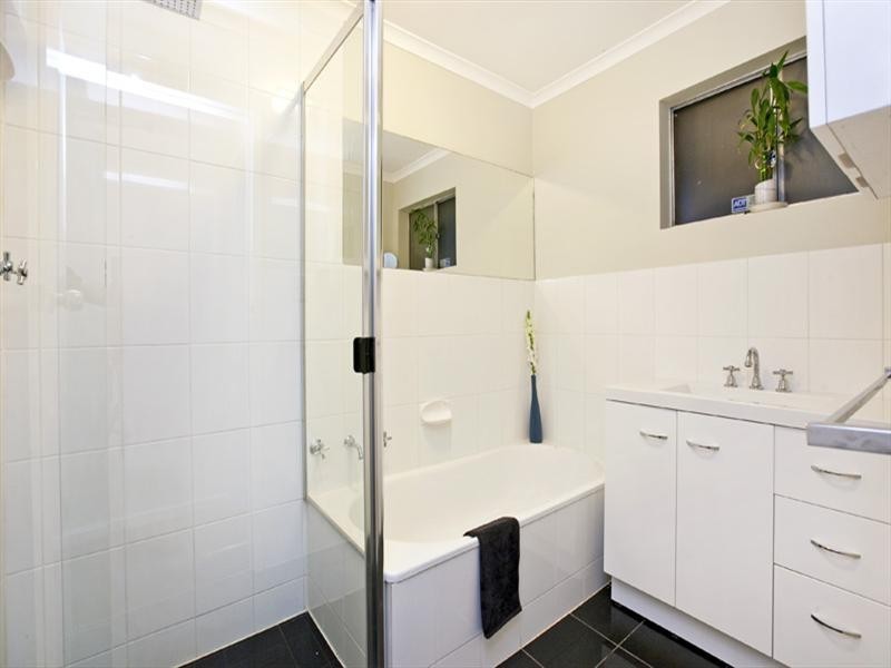 5 Opey Court, Para Vista SA 5093