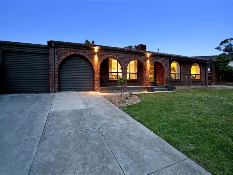 5 Opey Court, Para Vista SA 5093