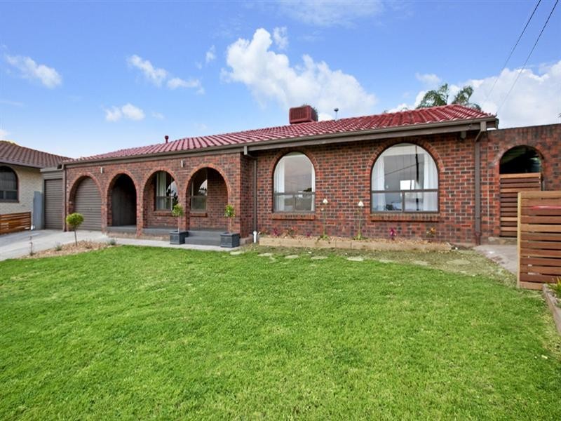 5 Opey Court, Para Vista SA 5093