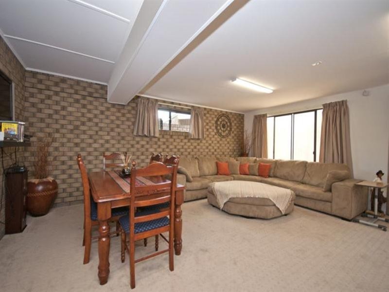 9 Quarry Road, Gulfview Heights SA 5096