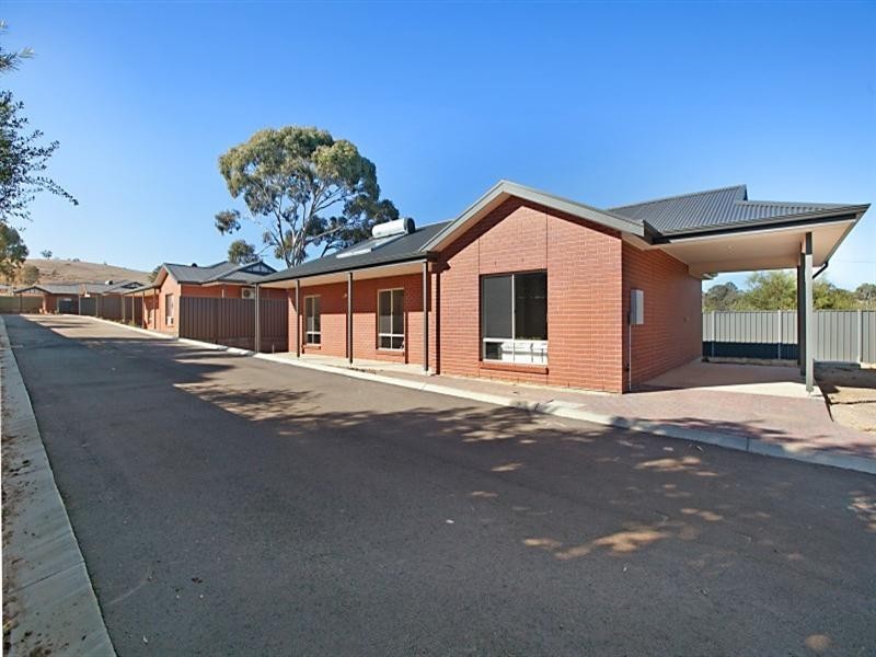 4/35 Wild Street, Williamstown SA 5351