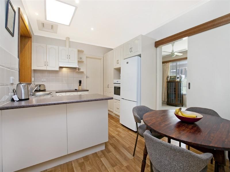 41 Cooinda Avenue, Redwood Park SA 5097