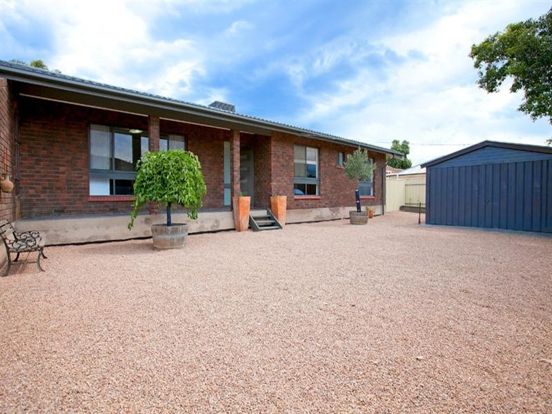 18 Andrea Street, Highbury SA 5089