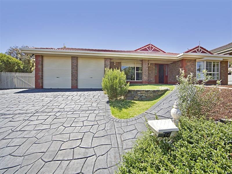 14 Valour Court, Golden Grove SA 5125