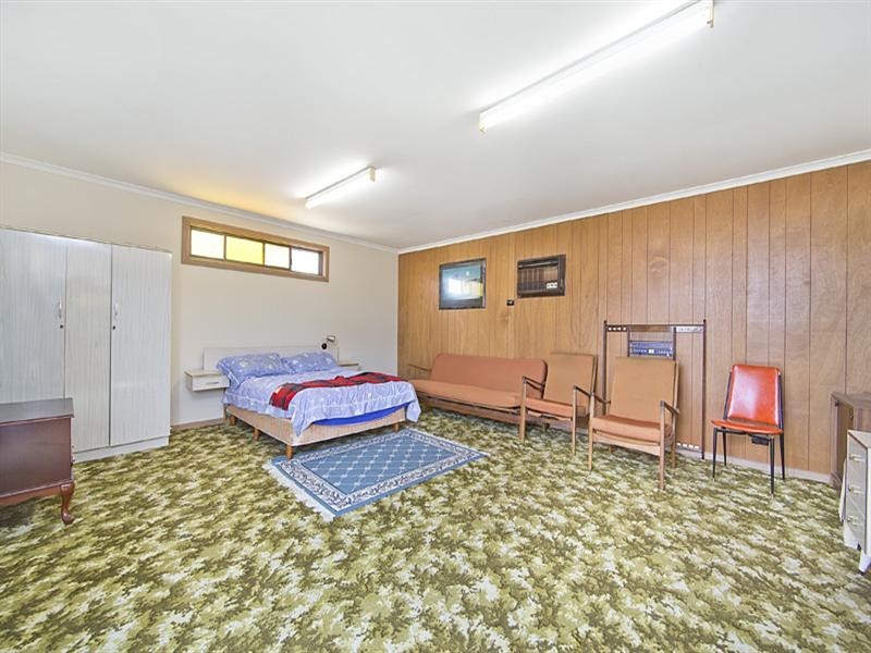 9 Rutherglen Avenue, Valley View SA 5093