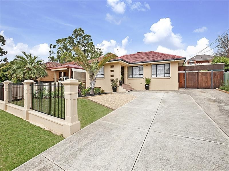 53 Rita Avenue, Rostrevor SA 5073