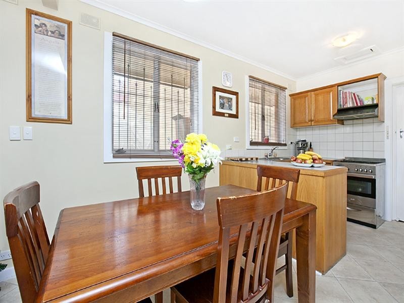53 Rita Avenue, Rostrevor SA 5073