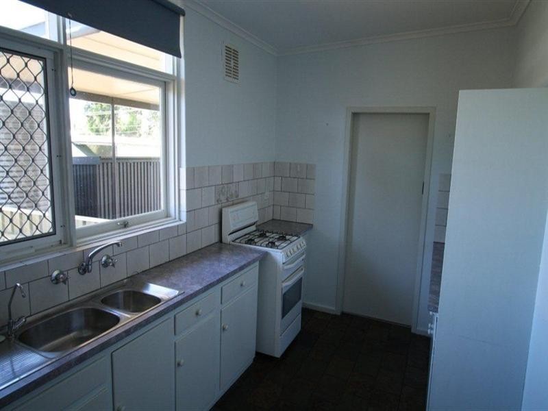 12 Brigalow Avenue, Modbury SA 5092