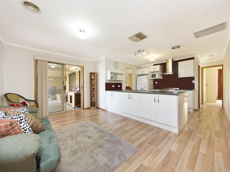 5 Linwood Grove, Hillbank SA 5112