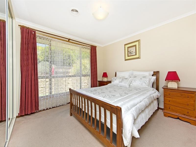 5 Linwood Grove, Hillbank SA 5112