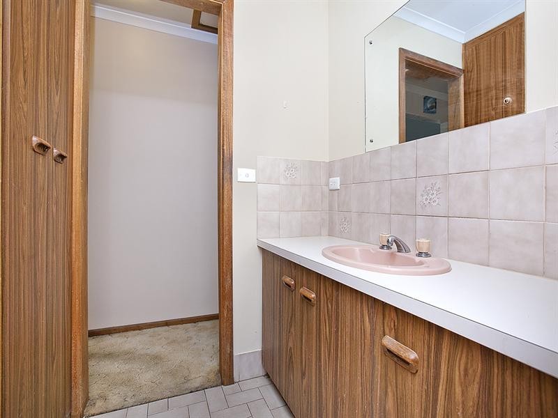 4 Reed Court, Parafield Gardens SA 5107