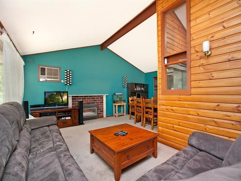 5 Devon Court, Redwood Park SA 5097