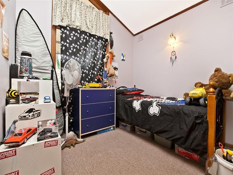 5 Devon Court, Redwood Park SA 5097